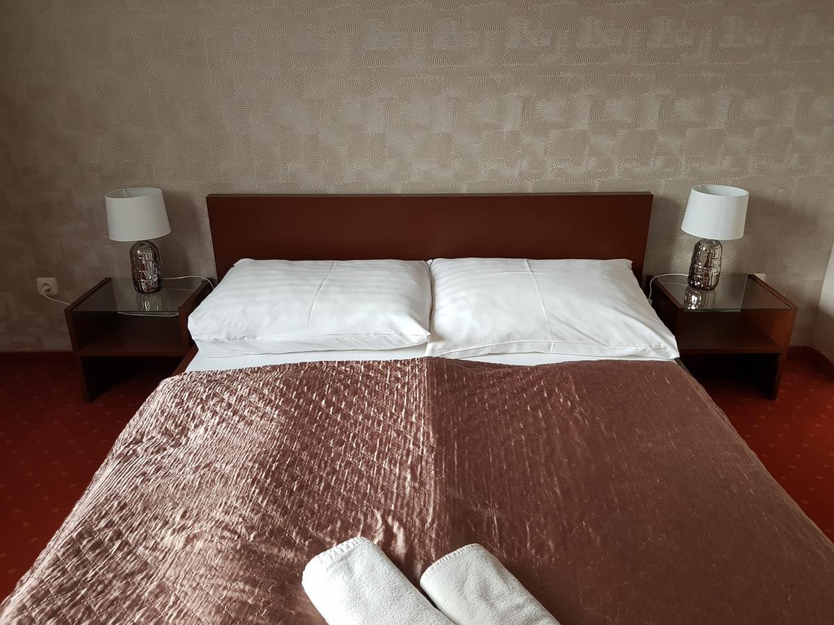 Amaretto Szallas Miskolc Dış mekan fotoğraf